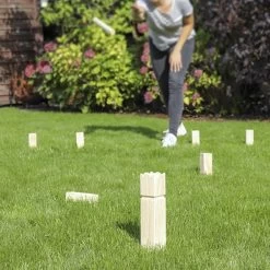 Holzspiel KUBB "Wikinger" - Geschicklichkeitsspiel Für 2-4 Spieler