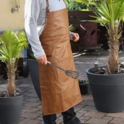 Grill- Und Kochschürze Aus Kunstleder - Braun - Universalgröße -Abenteuer Verkauf 190A19394iOB4GjgojtMk 1280x1280
