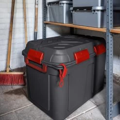 SUNWARE SAFARI Schwarz - Wasserdichte Aufbewahrungsbox 160 Liter - Griff - Rollen 10 SUNWARE SAFARI Schwarz - Wasserdichte Aufbewahrungsbox 160 Liter - Griff - Rollen -Abenteuer Verkauf 29362 4 1683743739 1280x1280