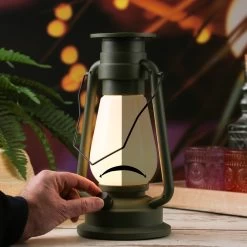 LED Solar Sturmlaterne - Kunststoff - Warmweiße LED - Dimmbar - H: 30cm - Lichtsensor - Braun -Abenteuer Verkauf 6854 led solar sturmlaterne tragegriff kunststoff warmweisse led 30cm fuer aussen gruen 5ffJl3CAA7F0k5 1280x1280