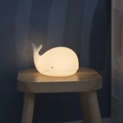 LED Nachtlicht Wal NOAH - Einschlaflicht - H: 9,5cm - Warmweiß/Farbwechsel - Batteriebetrieb -Abenteuer Verkauf 8654 led dekoleuchte wal noah einschlaflicht farbwechsel 5WBDpixzN14EgN 1280x1280